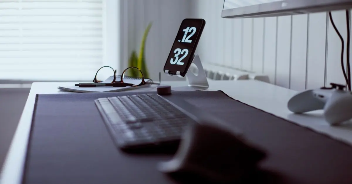 Les accessoires indispensables pour améliorer l'ergonomie bureau