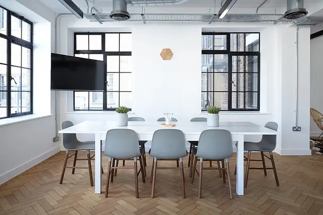 Les erreurs d'ergonomie à éviter pour un bureau confortable
