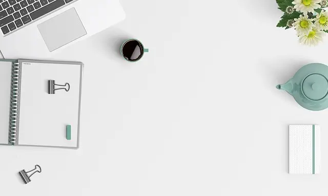 Comment les couleurs influencent l'ergonomie de votre bureau