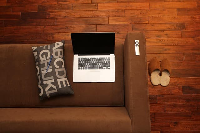 Comment choisir un tapis de sol ergonomique pour votre bureau
