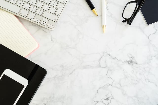 Les meilleures pratiques pour un bureau ergonomique en télétravail