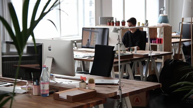 Comment intégrer l'ergonomie dans votre espace de coworking